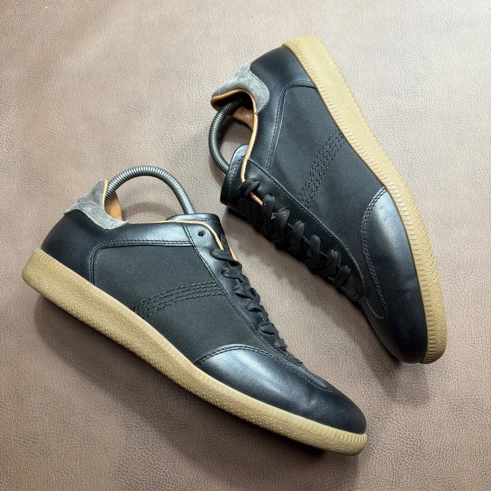 BRUNO MAGLI ITALY Dano Leather Sneakers Men 10.5 Black Gum Casual Shoes $298 New
